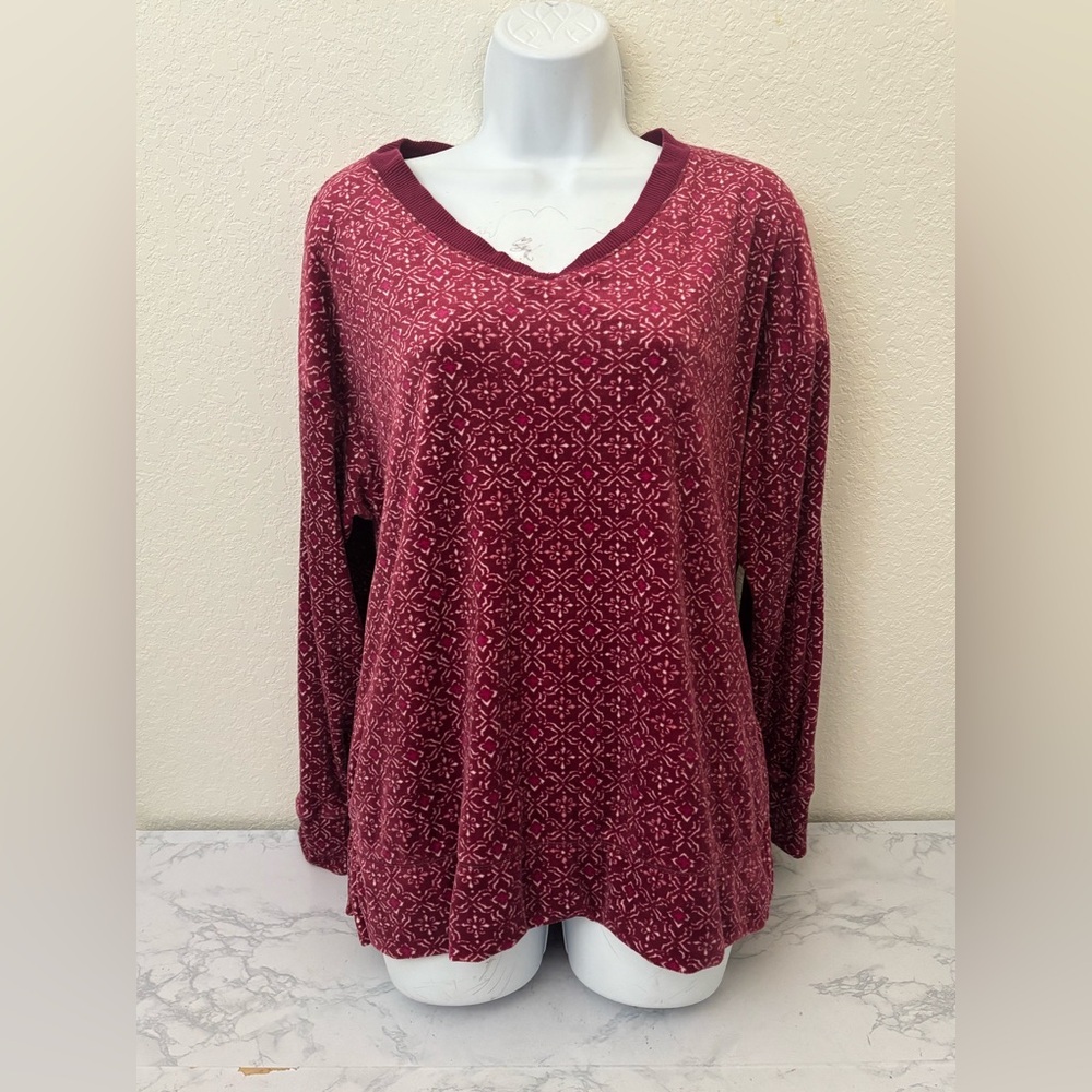 Nautica Top Womens Medium Red Pullover Long Sleeve V Neck Velour Soft - Picture 2 of 5